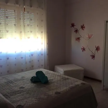 L'orchidea Di Ale Oda ve Kahvaltı